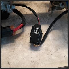 Immagine di Piantone Sterzo 3300500051 201000321AA DR DR 4.0
