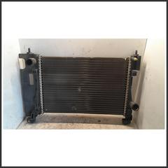 Immagine di Radiatore Acqua Motore 52233982 8517385 350A1000  FIAT Grande Punto 1.4