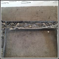 Immagine di Staffa Supporto Paraurti Anteriore Centrale 50528526 FIAT Grande Punto