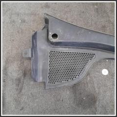 Immagine di Griglia Copertura Cunetta Acqua Centrale 6J1853185B9B9 6J1853185 SEAT Ibiza V 6J5