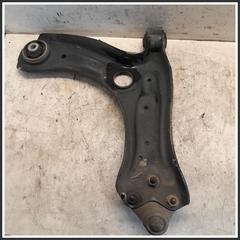 Immagine di Trapezio Anteriore Braccio Braccetto Trasversale Anteriore Sinistro 6R0407151F 6R0407151F SEAT Ibiza V 6J5