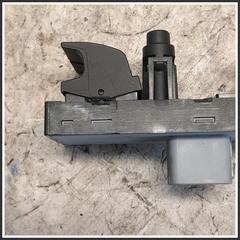 Immagine di Comandi Alzavetri Anteriore Sinistro 1K3959857CREH SEAT Ibiza V 6J5