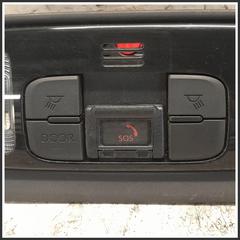 Immagine di Plafoniera Anteriore Centrale 81260K0100B0 704001190 TOYOTA Yaris Cross