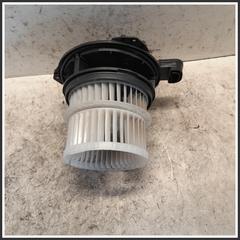 Bild von Ventola Riscaldamento Ventilatore Abitacolo TOYOTA C-HR II 8710302750