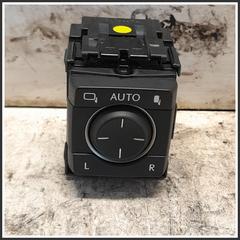 Bild von Comandi Regolazione Retrovisori Anteriore Sinistro LEXUS Serie NX I 8487278010