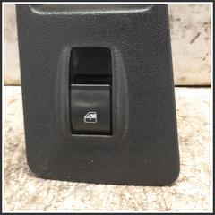 Immagine di Comandi Alzavetri Anteriore Destro FIAT Grande Punto 735471507