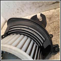 Immagine di Ventola Riscaldamento Ventilatore Abitacolo FIAT Grande Punto 77364951