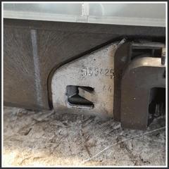 Immagine di Serratura Posteriore Destro PEUGEOT 208 II 9844412880 416M71011