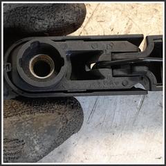 Immagine di Braccio Tergi Lunotto PEUGEOT 208 II 6429HE