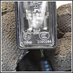 Immagine di Fanalino Luce Targa PEUGEOT 208 II 9815225980 50R19339