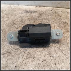 Immagine di Serratura Posteriore Portellone LANCIA Delta III 52161765 55701971