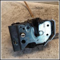Immagine di Serratura Posteriore Destro LANCIA Delta III 51929779 242566