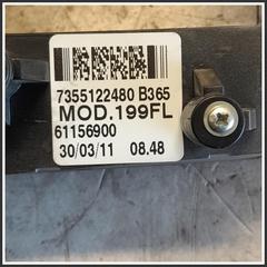 Immagine di Comandi Multifunzionali Anteriore Centrale FIAT Punto Evo 735501357