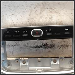 Immagine di Comandi Multifunzionali Anteriore Centrale FIAT Punto Evo 735501357