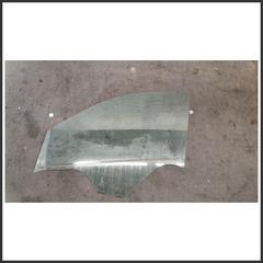 Immagine di Vetro Cristallo Laterale Scendente Anteriore Sinistro RENAULT Twingo III 803010646R
