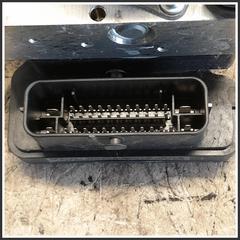 Immagine di Centralina Pompa ABS A4539003910 RENAULT Twingo III 476607742R A4539003910