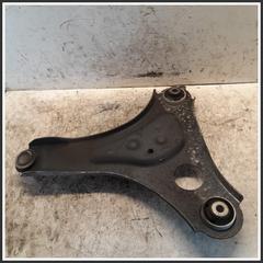 Immagine di Trapezio Anteriore Braccio Braccetto Trasversale Anteriore Sinistro RENAULT Twingo III 545050873R 