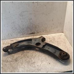 Immagine di Trapezio Anteriore Braccio Braccetto Trasversale Anteriore Destro HYUNDAI i30 II CW 54501A2600 