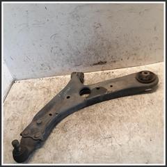 Immagine di Trapezio Anteriore Braccio Braccetto Trasversale Anteriore Sinistro HYUNDAI i30 II CW 54500A2700 54500-A62