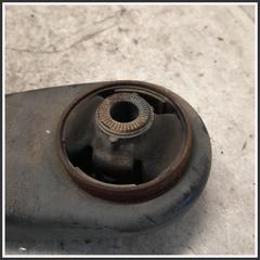 Immagine di Trapezio Anteriore Braccio Braccetto Trasversale Anteriore Sinistro HYUNDAI i30 II CW 54500A2700 54500-A62