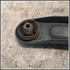 Immagine di Trapezio Anteriore Braccio Braccetto Trasversale Anteriore Sinistro HYUNDAI i30 II CW 54500A2700 54500-A62