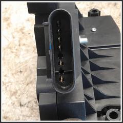 Immagine di Serratura Posteriore Sinistro FORD C-Max III 1858433 40814138