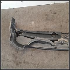 Immagine di Griglia COFANO POSTERIORE Centrale HYUNDAI i30 II CW 86150A6000 86151A6000