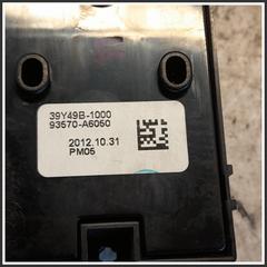 Immagine di Comandi Alzavetri Anteriore Sinistro HYUNDAI i30 II CW 93571A6000
