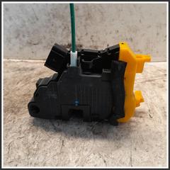 Immagine di Serratura Anteriore Destro HYUNDAI i30 II CW 81320A6000 81320A6110