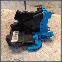 Immagine di Serratura Posteriore Sinistro HYUNDAI i30 II CW 81410A6000 81410A6100