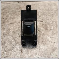 Immagine di Comandi Alzavetri Posteriore Sinistro HYUNDAI i30 II CW 93581A6000