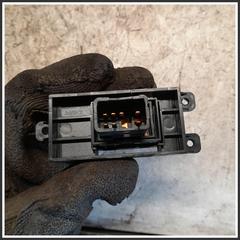Immagine di Comandi Alzavetri Posteriore Sinistro HYUNDAI i30 II CW 93581A6000