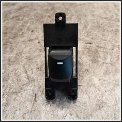 Immagine di Comandi Alzavetri Anteriore Destro HYUNDAI i30 II CW 93576A6000