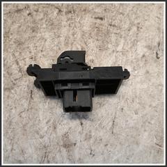 Immagine di Comandi Alzavetri Anteriore Destro HYUNDAI i30 II CW 93576A6000
