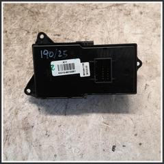 Immagine di Comandi Multifunzionali Anteriore Sinistro HYUNDAI i30 II CW 93310A6020RY