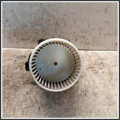 Immagine di Ventola Riscaldamento Ventilatore Abitacolo RENAULT Captur II 272105939R