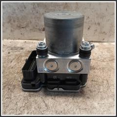 Immagine di Centralina Pompa ABS 476608376R RENAULT Captur II 476600513R 476608376R