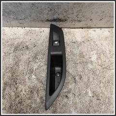 Immagine di Comandi Alzavetri Posteriore Sinistro PEUGEOT 208 II 98044803ZD