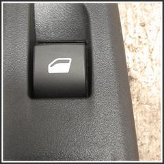 Immagine di Comandi Alzavetri Posteriore Sinistro PEUGEOT 208 II 98044803ZD