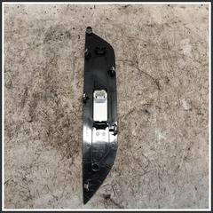 Immagine di Comandi Alzavetri Posteriore Destro PEUGEOT 208 II 98044803ZD