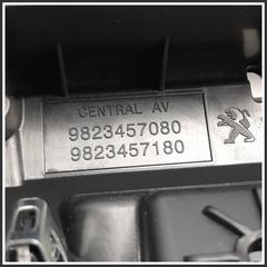 Immagine di Comandi Multifunzionali Anteriore Centrale PEUGEOT 208 II 98531849XU