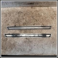 Immagine di Rivestimento Pannello Porta Anteriore Sinistro PEUGEOT 208 II 98532034RW 