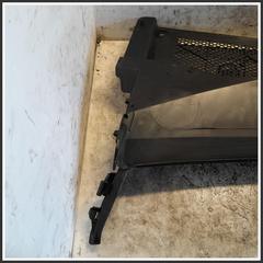 Immagine di Griglia Copertura Cunetta Acqua Centrale PEUGEOT 208 II 1681036780 9820794580