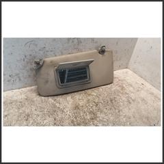 Immagine di Aletta Parasole Sinistra SUZUKI Jimny I 8480281A516GS