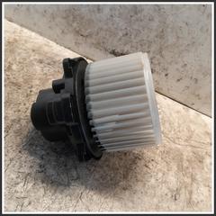Immagine di Ventola Riscaldamento Ventilatore Abitacolo SUZUKI Jimny I 7415057M10000