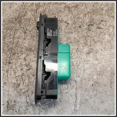 Immagine di Comandi Alzavetri Anteriore Sinistro SUZUKI Jimny I 3799081A20P4Z
