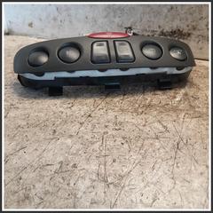 Immagine di Comandi Multifunzionali Anteriore Centrale FIAT Punto II 735268024