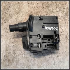 Immagine di Leva Comando Tergicristalli RENAULT Clio III 8201590631 88103009267