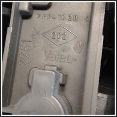 Immagine di Fanale Posteriore Sinistro  Alogeno RENAULT Laguna I 7701038275