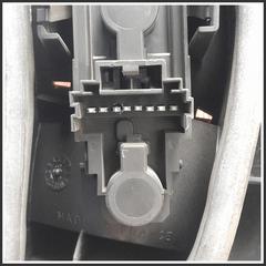 Immagine di Fanale Posteriore Sinistro  Alogeno RENAULT Laguna I SW 7700429516
